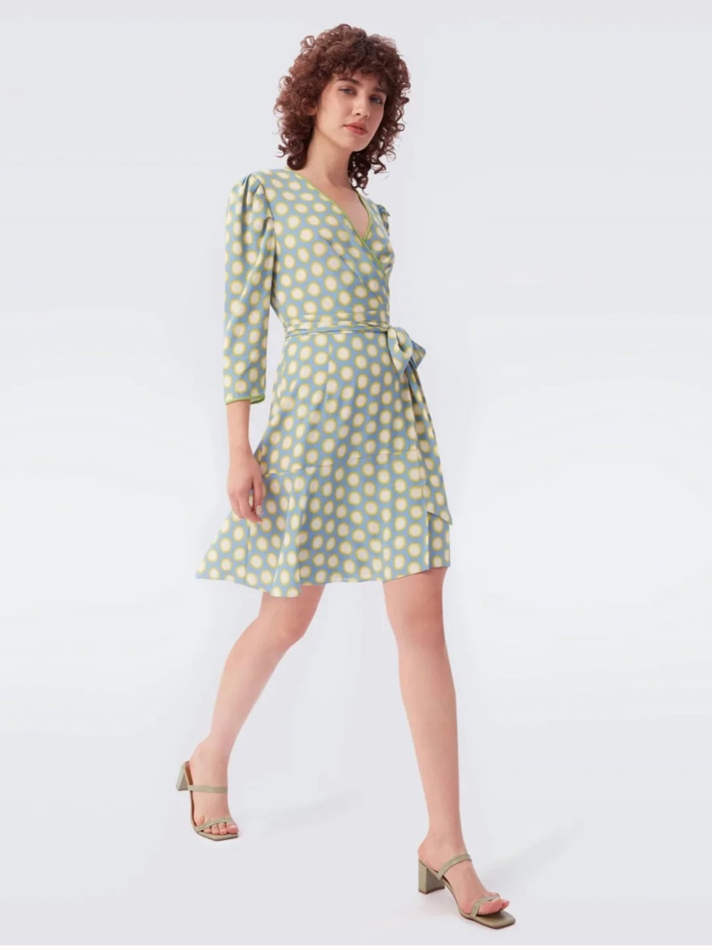 Classic Dianne Von Furstenburg Wrap Dress Blue Yellow Artsy size 12 Dots Art